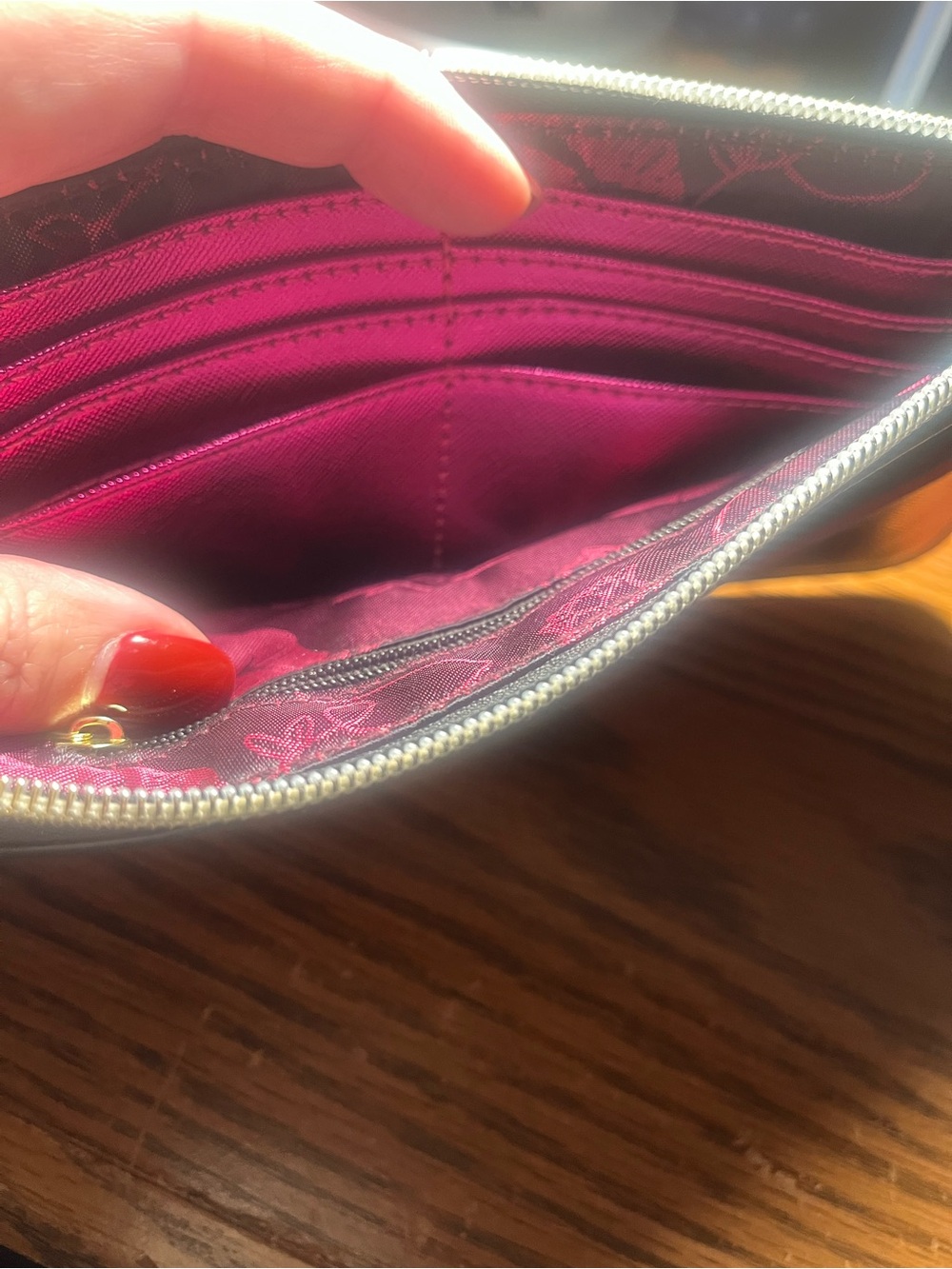 Betsey Johnson Metallic Fuchsia and Black Wristlet - Picture 7 of 7